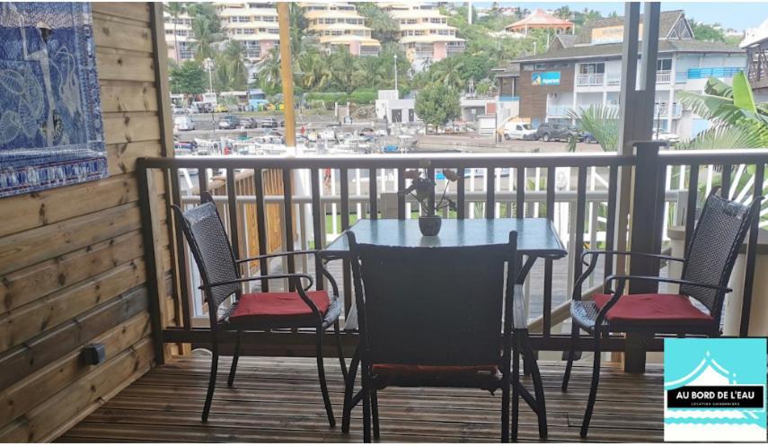 Au Bord De L'Eau Lejlighedshotel Saint-Gilles-les Bains Eksteriør billede