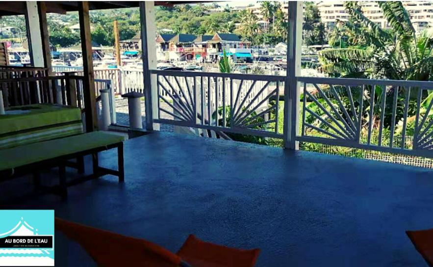 Au Bord De L'Eau Lejlighedshotel Saint-Gilles-les Bains Eksteriør billede