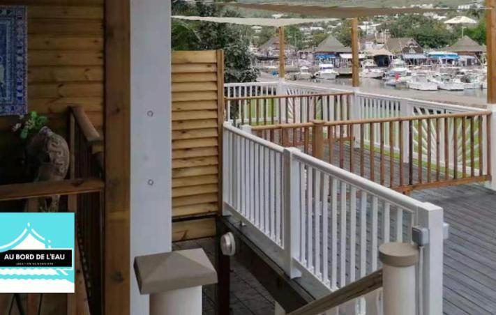 Au Bord De L'Eau Lejlighedshotel Saint-Gilles-les Bains Eksteriør billede